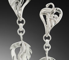 Medium Leaf Earrings